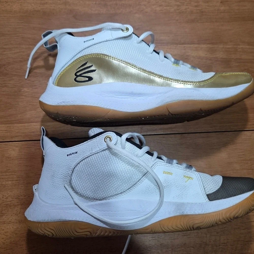 Stephen Curry Under Armour Curry Shoes White Gold Men's‎ 9 | Charity Listing